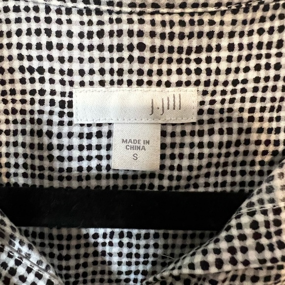 J. Jill Black and White Polkadot Button Down Long Sleeve Top Size Small - Picture 4 of 5